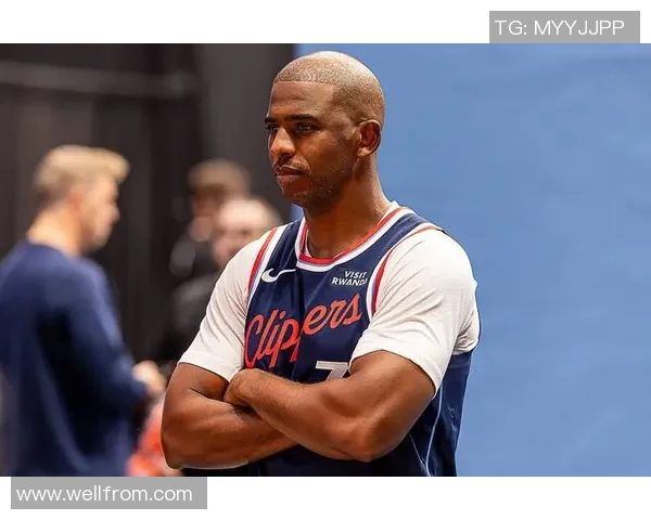 快船与19勇士激战正酣球迷期待精彩对决与绝妙表现